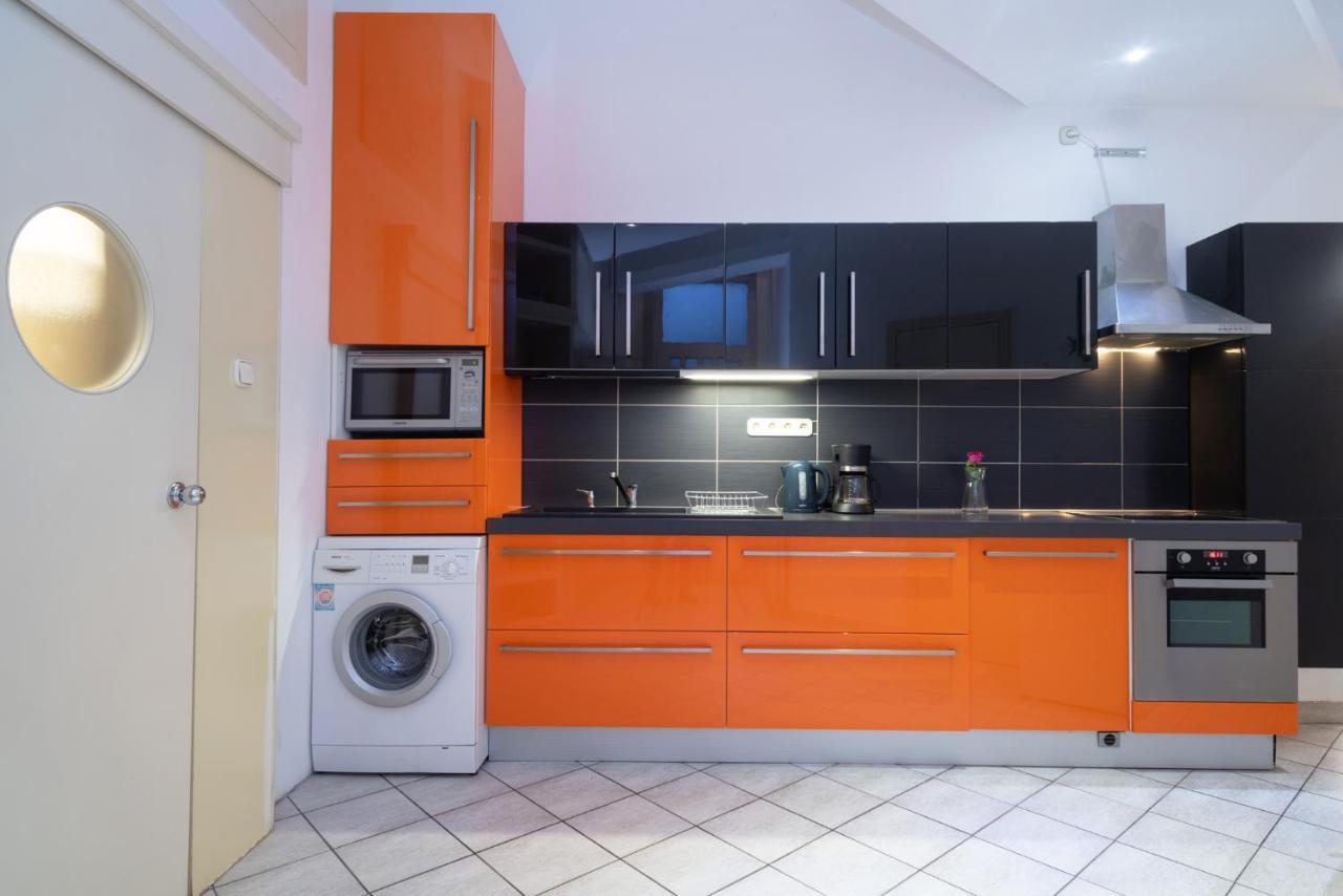 Kiraly Central Apartment With Free Parking And Ac Budapeşte Dış mekan fotoğraf