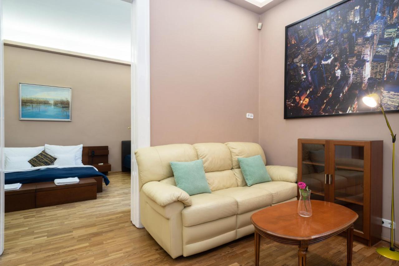 Kiraly Central Apartment With Free Parking And Ac Budapeşte Dış mekan fotoğraf